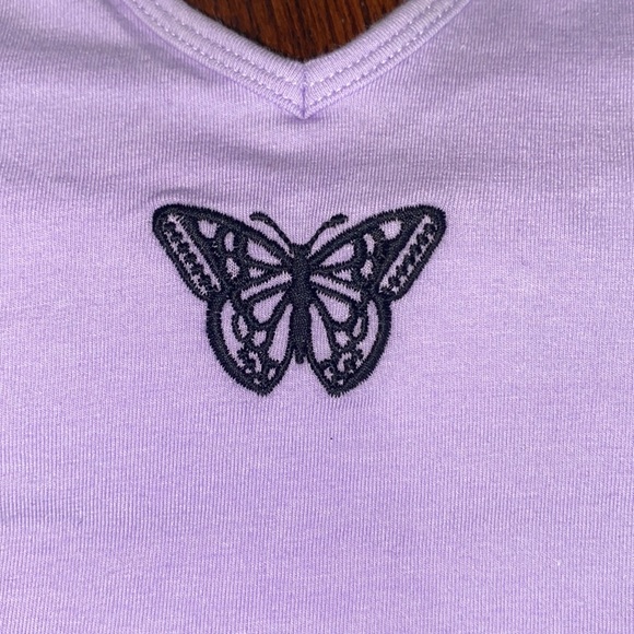 Hollister Soft Purple Crop Top - Picture 2 of 6